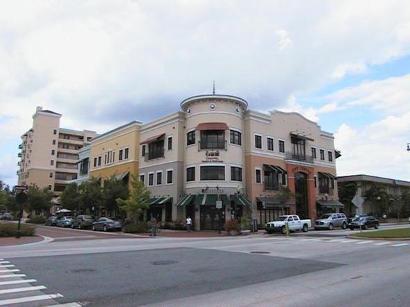 City Centre: 222 Broadway, Kissimmee, FL 34741